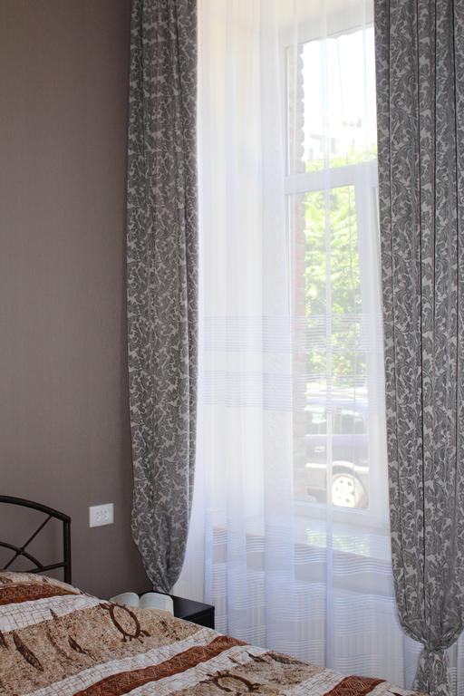 Guest House On Gia Abesadze Street Tbilisi Exteriör bild